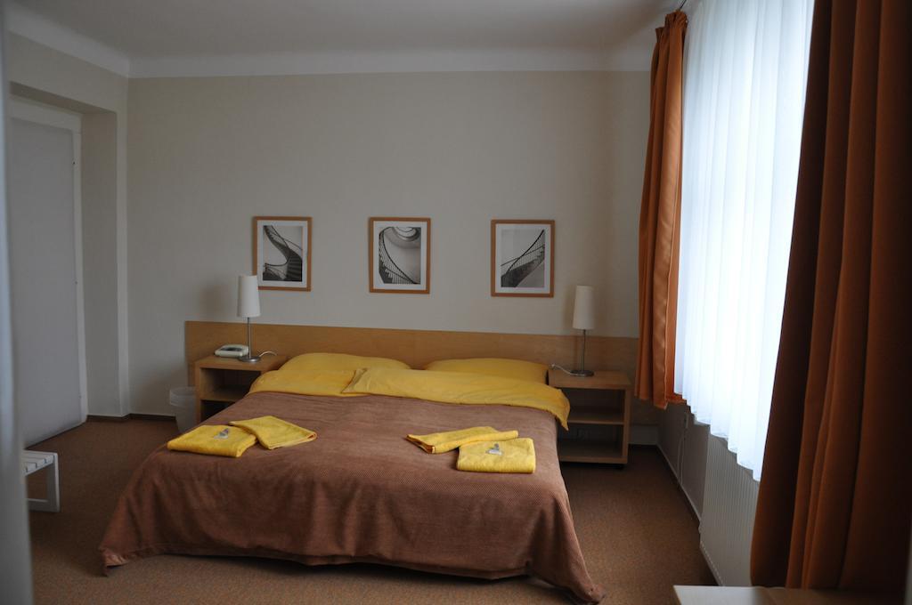Lida Guest House Prag Værelse billede