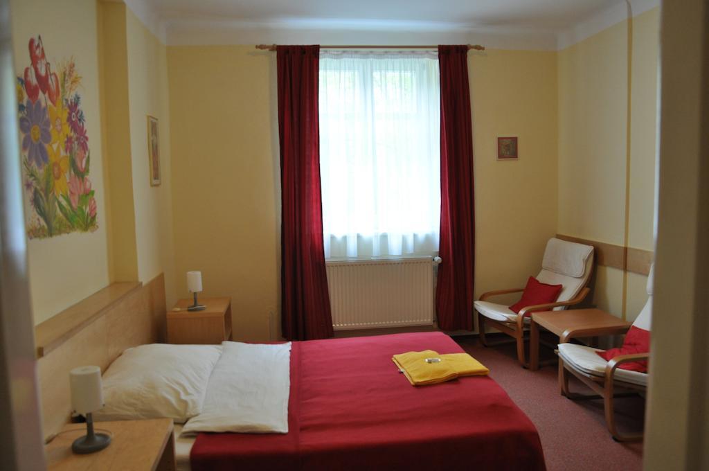 Lida Guest House Prag Værelse billede